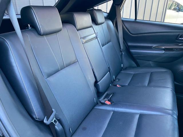 ハリアーハイブリッド エレガンス メーカーOPSDナビ フルセグ地デジTV ブルートゥース ブルーレイ再生 黒革パワーシート シートヒーター ビルトインETC バックカメラ USB&AUX入力 LEDルームランプ 4WD(37枚目)