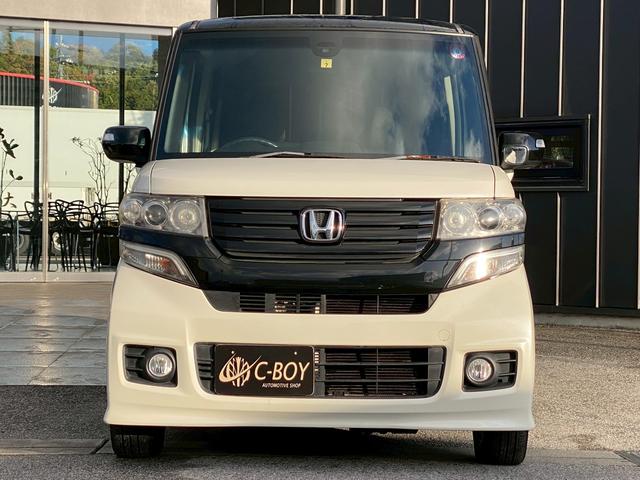 N-BOXカスタム 2トーンカラースタイル G・Aパッケージ ギャザスメモリーナビ ワンセグTV ブルートゥース バックカメラ ETC車載器 左側パワースライドドア ディスチャージヘッドライト フォグランプ ステアリングリモコン 革巻ハンドル ベンチシート(6枚目)