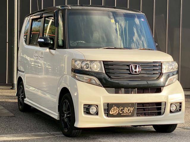 N-BOXカスタム 2トーンカラースタイル G・Aパッケージ ギャザスメモリーナビ ワンセグTV ブルートゥース バックカメラ ETC車載器 左側パワースライドドア ディスチャージヘッドライト フォグランプ ステアリングリモコン 革巻ハンドル ベンチシート(7枚目)