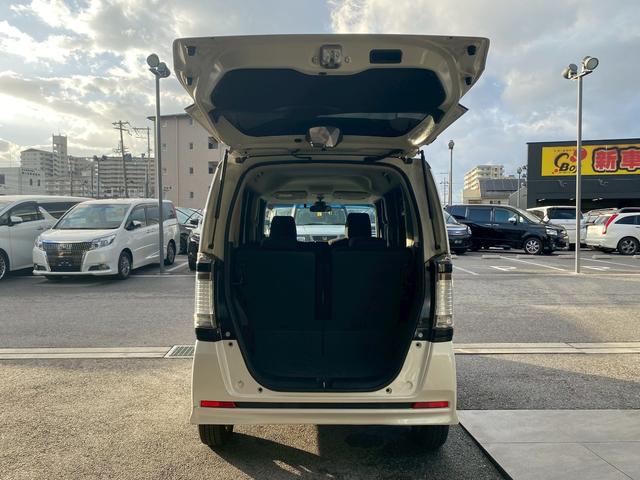 N-BOXカスタム 2トーンカラースタイル G・Aパッケージ ギャザスメモリーナビ ワンセグTV ブルートゥース バックカメラ ETC車載器 左側パワースライドドア ディスチャージヘッドライト フォグランプ ステアリングリモコン 革巻ハンドル ベンチシート(13枚目)