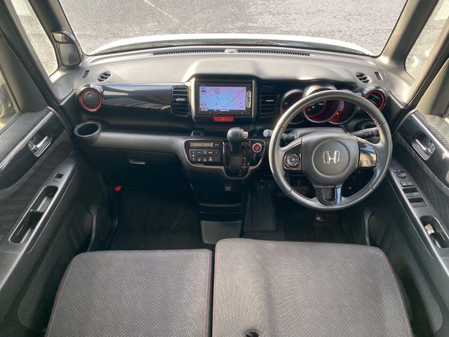 N-BOXカスタム 2トーンカラースタイル G・Aパッケージ ギャザスメモリーナビ ワンセグTV ブルートゥース バックカメラ ETC車載器 左側パワースライドドア ディスチャージヘッドライト フォグランプ ステアリングリモコン 革巻ハンドル ベンチシート(15枚目)