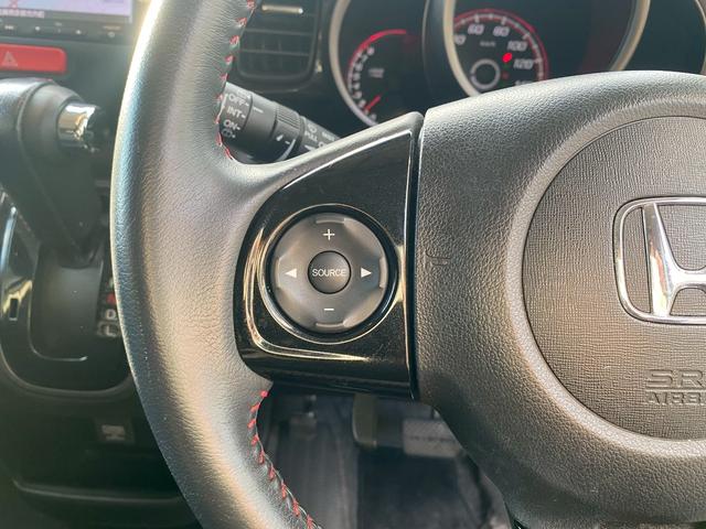 N-BOXカスタム 2トーンカラースタイル G・Aパッケージ ギャザスメモリーナビ ワンセグTV ブルートゥース バックカメラ ETC車載器 左側パワースライドドア ディスチャージヘッドライト フォグランプ ステアリングリモコン 革巻ハンドル ベンチシート(25枚目)