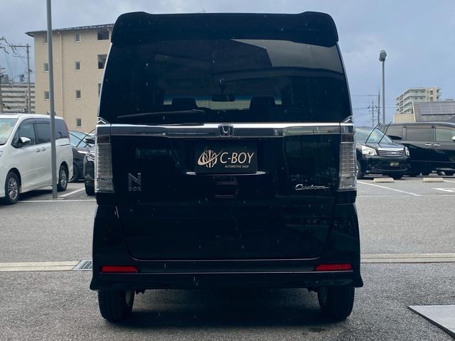 N-BOXカスタム G・Lパッケージ カロッツェリアHDDナビ フルセグ地デジTV ブルートゥース 両側パワースライドドア ETC車載器 ディスチャージヘッドライト スライドドアサンシェード オートリトラーミラー(10枚目)