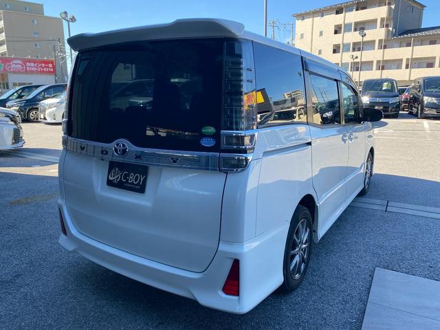 ヴォクシー ZS バックカメラ TVキット 純正ドラレコ 7人乗り ステアリングスイッチ フルセグTV ブルートゥース ビルトインETC クルーズコントロール トヨタセーフティプラス 両側パワースライドドア(9枚目)