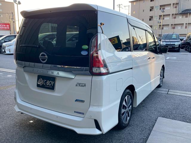 セレナ ハイウェイスター　純正９インチナビ　ブルートゥース　パーキングアシスト　両側パワースライドドア　フルセグＴＶ　パノラマモニター付き　ドライブレコーダー（9枚目）