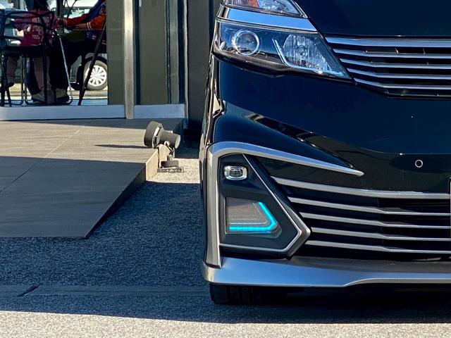 セレナ ライダー　オーテック３０ｔｈアニバーサリー　純正９インチＳＤナビ　フルセグ地デジＴＶ　ブルートゥース　アラウンドビューモニター　純正フリップダウンモニター　ホワイトレタータイヤ　シートヒーター　社外コンビハンドル　エマージェンシーブレーキ（47枚目）