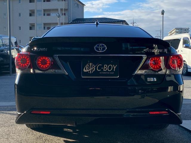 クラウンハイブリッド アスリートＳ　純正ＳＤマルチ　黒革パワーシート　シートエアコン　フルセグ地デジＴＶ　ブルートゥース　ブルーレイ再生　プリクラッシュセーフティ　レーダークルーズコントロール　ビルトインＥＴＣ　バックカメラ（10枚目）