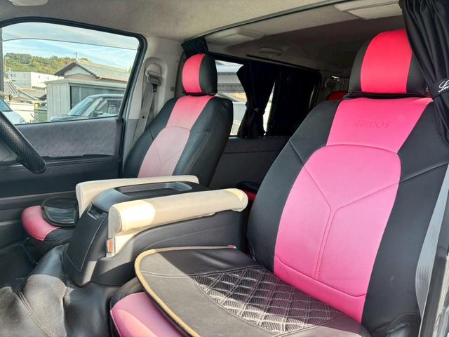 ハイエースバン ロングスーパーＧＬ　純正７インチナビ　バックカメラ　ＤＶＤ再生可　社外シートカバー　フルセグＴＶ　ＥＴＣ　ＡＣ１００Ｖ　フロアカーペット　社外エアロ（33枚目）