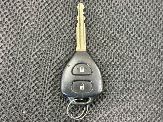 ハイエースバン ロングスーパーＧＬ　純正７インチナビ　バックカメラ　ＤＶＤ再生可　社外シートカバー　フルセグＴＶ　ＥＴＣ　ＡＣ１００Ｖ　フロアカーペット　社外エアロ（39枚目）