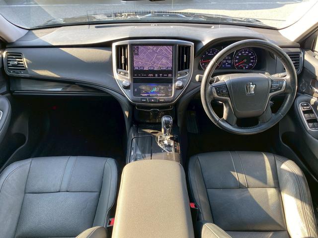 クラウン アスリートＳ　純正ナビ　フルセグＴＶ　ＴＶキット　ビルトインＥＴＣ　クルーズコントロール　車高調　モデリスタフロント・リア・エアロ　バックカメラ　ブルートゥース　パドルシフト　サンルーフ　パワーシート（15枚目）