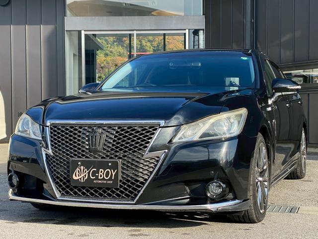 クラウンハイブリッド アスリートＳ　純正ナビ　フルセグＴＶ　ミラー型ドラレコ　ビルトインＥＴＣ　サンルーフ　バックカメラ　ブルートゥース　社外サイドカメラ　クルーズコントロール　パワーシート　４本出しマフラー（5枚目）