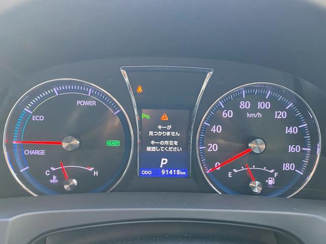 クラウンハイブリッド アスリートＳ　純正ナビ　フルセグＴＶ　ミラー型ドラレコ　ビルトインＥＴＣ　サンルーフ　バックカメラ　ブルートゥース　社外サイドカメラ　クルーズコントロール　パワーシート　４本出しマフラー（17枚目）