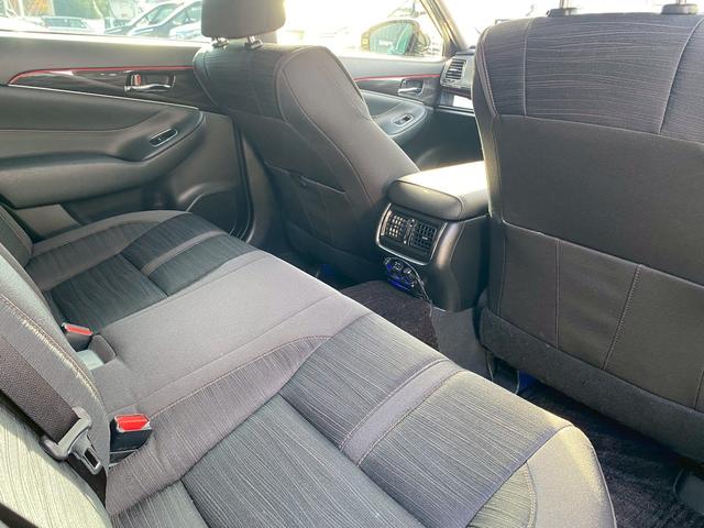 クラウンハイブリッド アスリートＳ　純正ナビ　フルセグＴＶ　ミラー型ドラレコ　ビルトインＥＴＣ　サンルーフ　バックカメラ　ブルートゥース　社外サイドカメラ　クルーズコントロール　パワーシート　４本出しマフラー（39枚目）