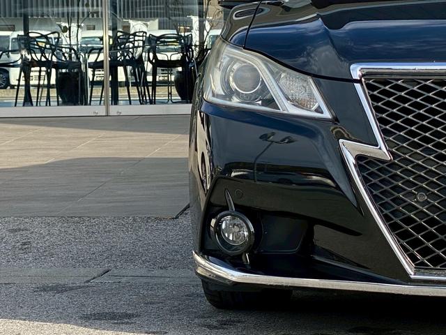 クラウンハイブリッド アスリートＳ　純正ナビ　フルセグＴＶ　ミラー型ドラレコ　ビルトインＥＴＣ　サンルーフ　バックカメラ　ブルートゥース　社外サイドカメラ　クルーズコントロール　パワーシート　４本出しマフラー（46枚目）