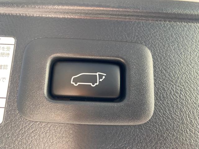 アルファード 2.5S Cパッケージ 純正10インチSDナビ フルセグ地デジTV ブルートゥース 純正フリップダウンモニター プリクラッシュセーフティ レーダークルーズコントロール バックカメラ ビルトインETC ステアリングヒーター(17枚目)