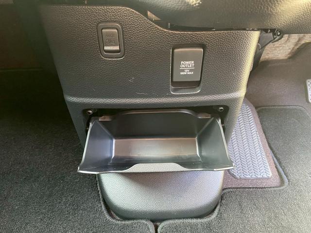 Ｎ－ＢＯＸカスタム Ｇ・Ｌホンダセンシング　ケンウッドメモリーナビ　ワンセグＴＶ　ブルートゥース　バックカメラ　ビルトインＥＴＣ　両側パワースライドドア　ホンダセンシング　レーダークルーズコントロール　スライドドアサンシェード（24枚目）