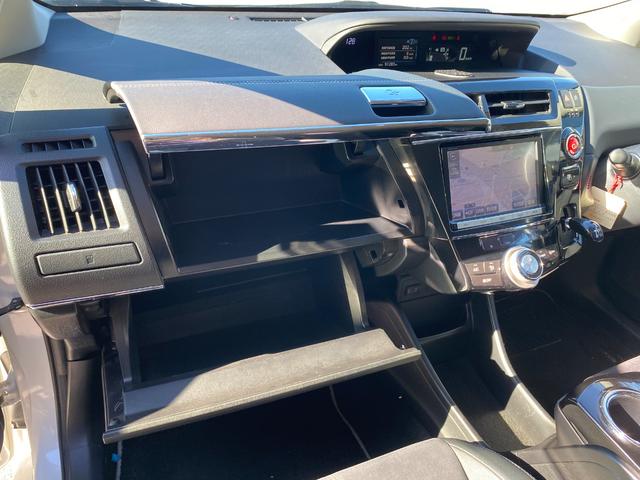 プリウスアルファ Ｓツーリングセレクション・Ｇ’ｓ　純正８インチＳＤナビ　フルセグ地デジＴＶ　ブルートゥース　ビルトインＥＴＣ　バックカメラ　ハーフレザーシート　革巻ハンドル　ＬＥＤヘッドライト　前後フォグランプ　ミラー型ドライブレコーダー（42枚目）