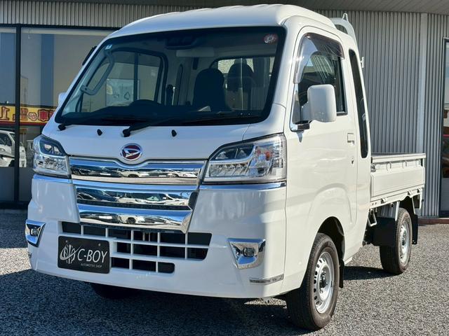 ハイゼットトラック ジャンボSAIIIt 純正6.8インチディスプレイオーディオ ブルートゥース ETC車載器 スマートアシストIII アッパーメンバーガード クリアランスソナー 荷台ゴムマット 4WD キーレス LEDヘッドライト(5枚目)