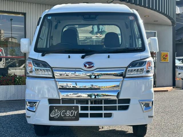 ハイゼットトラック ジャンボSAIIIt 純正6.8インチディスプレイオーディオ ブルートゥース ETC車載器 スマートアシストIII アッパーメンバーガード クリアランスソナー 荷台ゴムマット 4WD キーレス LEDヘッドライト(6枚目)