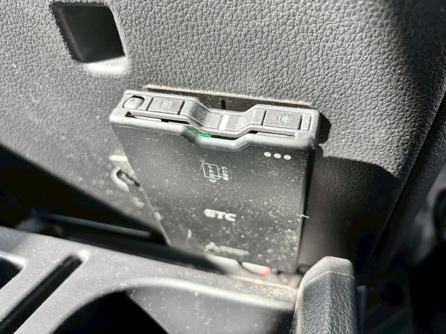 ハイゼットトラック ジャンボSAIIIt 純正6.8インチディスプレイオーディオ ブルートゥース ETC車載器 スマートアシストIII アッパーメンバーガード クリアランスソナー 荷台ゴムマット 4WD キーレス LEDヘッドライト(28枚目)