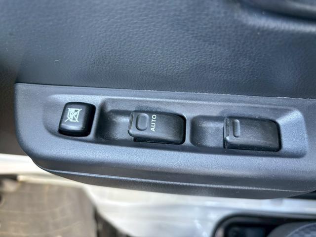 ハイゼットトラック ジャンボSAIIIt 純正6.8インチディスプレイオーディオ ブルートゥース ETC車載器 スマートアシストIII アッパーメンバーガード クリアランスソナー 荷台ゴムマット 4WD キーレス LEDヘッドライト(30枚目)