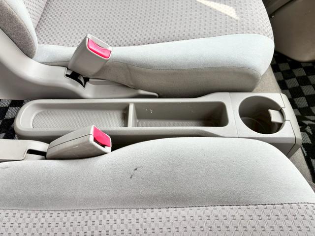 エブリイワゴン ＰＺターボ　カロッツェリアＨＤＤナビ　ＨＩＤヘッドライト　フルセグ地デジＴＶ　リアヒーター　ブルートゥース　ＥＴＣ車載器　左側パワースライドドア　オートエアコン　前後ドライブレコーダー　ターボ（24枚目）