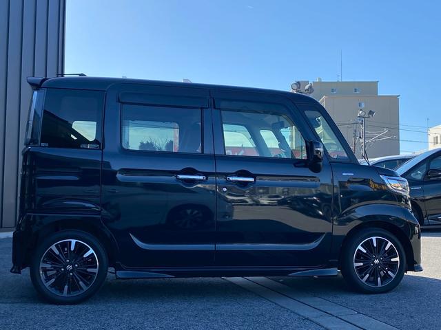 スペーシアカスタム ハイブリッドXS 純正8インチSDナビ フルセグ地デジTV ブルートゥース パノラミックビュー ステアリングリモコン ビルトインETC エマージェンシーブレーキ クリアランスソナー 両側パワースライドドア(8枚目)