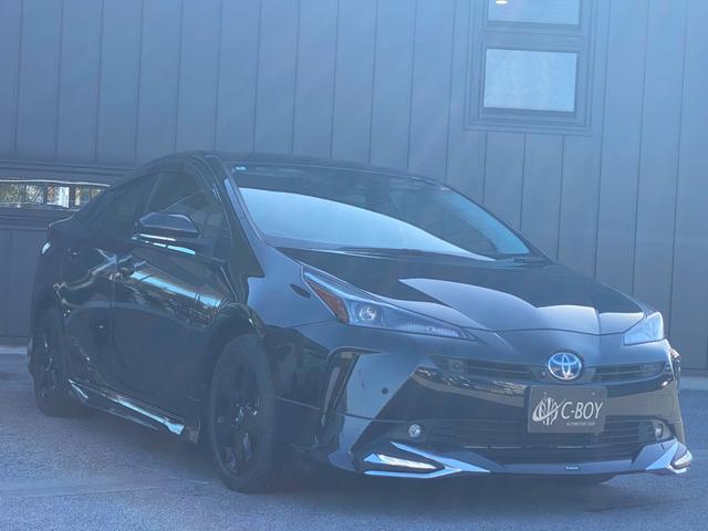 プリウス Sツーリングセレクション・ブラックエディション 純正9インチSDナビ フルセグ地デジTV ブルートゥース パノラミックビューパッケージ モデリスタエアロキット プリクラッシュセーフティ レーダークルーズコントロール ソフトレザーシート トノカバー(7枚目)