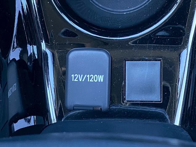 プリウス Sツーリングセレクション・ブラックエディション 純正9インチSDナビ フルセグ地デジTV ブルートゥース パノラミックビューパッケージ モデリスタエアロキット プリクラッシュセーフティ レーダークルーズコントロール ソフトレザーシート トノカバー(23枚目)