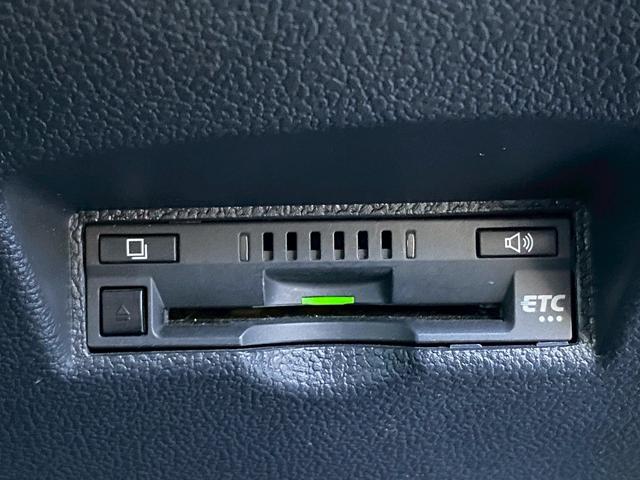 プリウス Sツーリングセレクション・ブラックエディション 純正9インチSDナビ フルセグ地デジTV ブルートゥース パノラミックビューパッケージ モデリスタエアロキット プリクラッシュセーフティ レーダークルーズコントロール ソフトレザーシート トノカバー(31枚目)