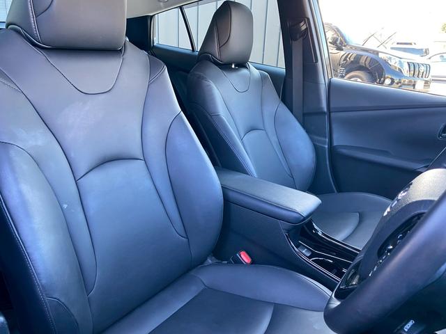 プリウス Sツーリングセレクション・ブラックエディション 純正9インチSDナビ フルセグ地デジTV ブルートゥース パノラミックビューパッケージ モデリスタエアロキット プリクラッシュセーフティ レーダークルーズコントロール ソフトレザーシート トノカバー(37枚目)