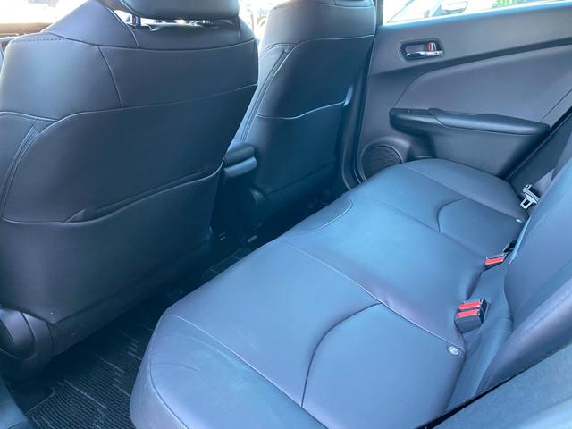 プリウス Sツーリングセレクション・ブラックエディション 純正9インチSDナビ フルセグ地デジTV ブルートゥース パノラミックビューパッケージ モデリスタエアロキット プリクラッシュセーフティ レーダークルーズコントロール ソフトレザーシート トノカバー(40枚目)