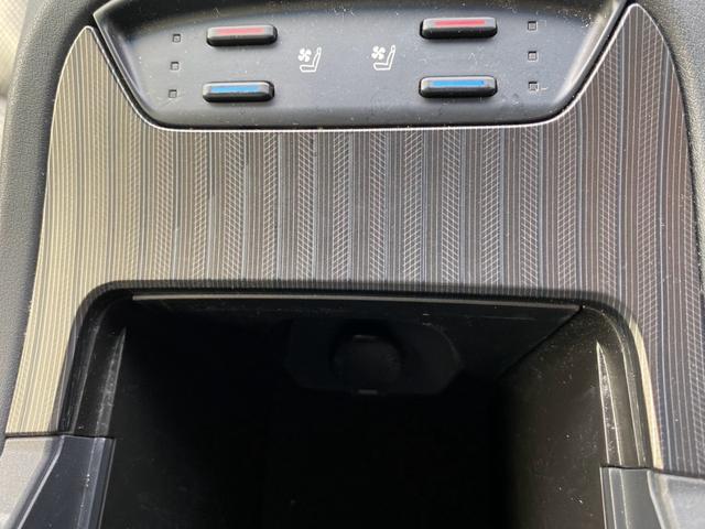 ハリアー G レザーパッケージ ワンオーナー 黒革エアーシート パワーシート デジタルインナーミラー パワーバックドア ビルトインETC 純正ディスプレイオーディオ フルセグ地デジTV ブルートゥース ステアリングヒーター(25枚目)