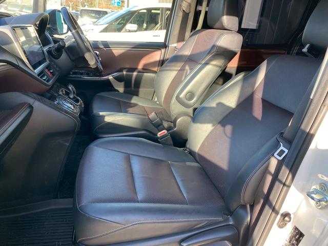 エスクァイア ハイブリッドGi アルパイン10インチナビ フルセグ地デジTV ブルートゥース バックカメラ ビルトインETC 純正エアロ ローダウン アルパインフリップダウンモニター ソフトレザーシート 置くだけ充電 シートヒーター(38枚目)