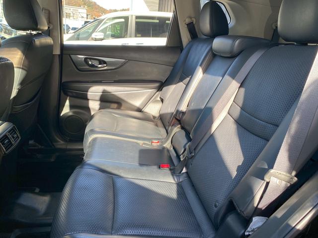 エクストレイル 20XブラクエクストリーマXエマージェンシブレーキP 純正8インチSDナビ フルセグ地デジTV ブルートゥース バックカメラ ビルトインETC カブロンシート シートヒーター 7人乗り エマージェンシーブレーキ アイドリングストップ LEDヘッドライト(39枚目)