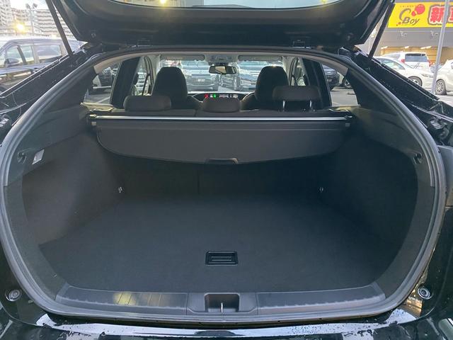 プリウス Sセーフティプラス ワンオーナー 純正SDナビ ワンセグTV ブルートゥース バックカメラ プリクラッシュセーフティ レーダークルーズコントロール クリアランスソナー ビルトインETC パーキングアシスト 革巻ハンドル(13枚目)