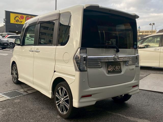 タント カスタムRS トップエディションSAIII 純正8インチナビ フルセグ地デジTV ブルートゥース HDMI&USB入力 ETC車載器 ステアリングリモコン バックカメラ LEDヘッドライト ハーフレザーシート 運転席シートヒーター(11枚目)