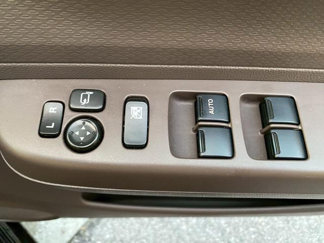 アルトラパンショコラ X ワンオーナー カロッツェリアメモリーナビ フルセグ地デジTV ブルートゥース スマートキー&プッシュスタート 専用レザーシート ディスチャージヘッドライト アイドリングストップ ウインカードアミラー(27枚目)