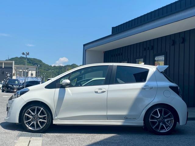 ヴィッツ RS G’s カロッツェリアナビ ETC ミッション車 地デジ ブルートゥース キーレスエントリー ディスチャージヘッドライト 社外マフラー(11枚目)