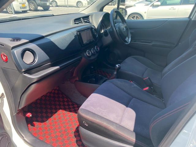 ヴィッツ RS G’s カロッツェリアナビ ETC ミッション車 地デジ ブルートゥース キーレスエントリー ディスチャージヘッドライト 社外マフラー(27枚目)