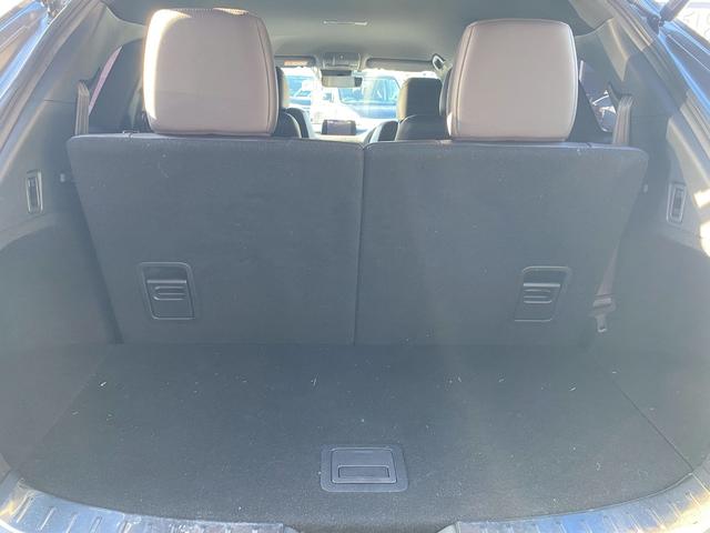 ＣＸ－８ ＸＤ　Ｌパッケージ　ワンオーナー　マツダコネクトナビ　ブルートゥース　ＤＶＤキット付き　ブルートゥース　クルーズコントロール　シートヒーター　ステアリングリモコン　シートクーラー　パノラマモニター　ＥＴＣ　パワーシート（14枚目）