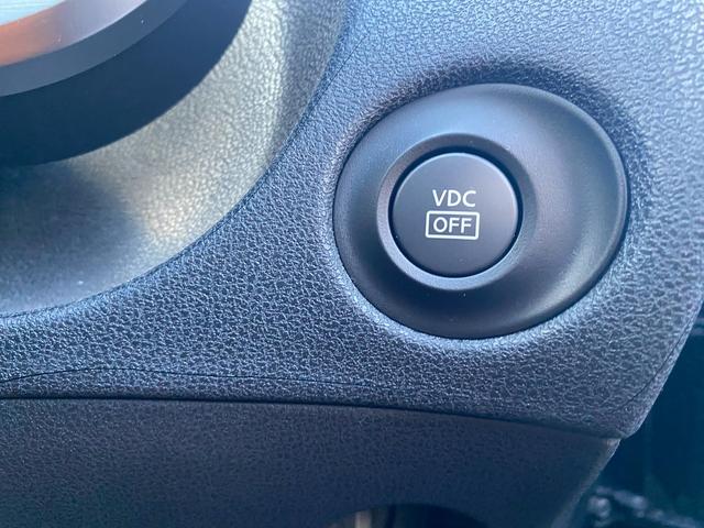 フェアレディＺ バージョンＳＴ　純正ＨＤＤナビ　フルセグ地デジＴＶ　ブルートゥースハンズフリー　パドルシフト　パワーシート　シートヒーター　ＢＯＳＥサウンドシステム　ディスチャージヘッドライト　前後ドライブレコーダー（32枚目）