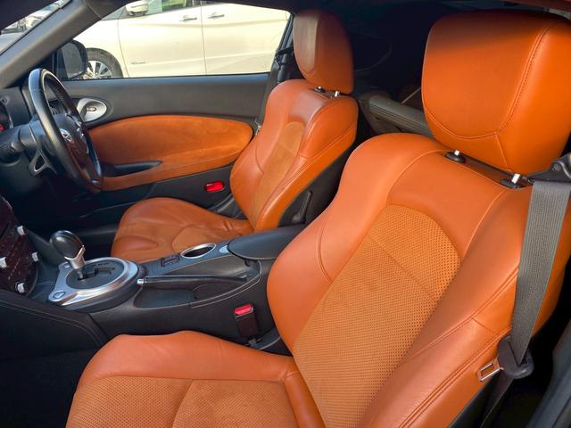 フェアレディＺ バージョンＳＴ　純正ＨＤＤナビ　フルセグ地デジＴＶ　ブルートゥースハンズフリー　パドルシフト　パワーシート　シートヒーター　ＢＯＳＥサウンドシステム　ディスチャージヘッドライト　前後ドライブレコーダー（40枚目）