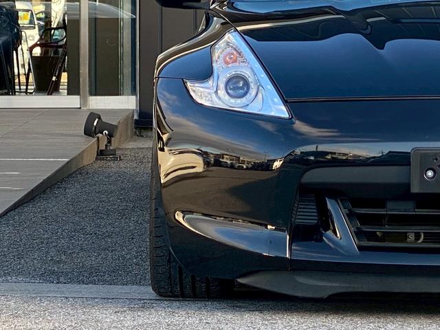 フェアレディＺ バージョンＳＴ　純正ＨＤＤナビ　フルセグ地デジＴＶ　ブルートゥースハンズフリー　パドルシフト　パワーシート　シートヒーター　ＢＯＳＥサウンドシステム　ディスチャージヘッドライト　前後ドライブレコーダー（45枚目）