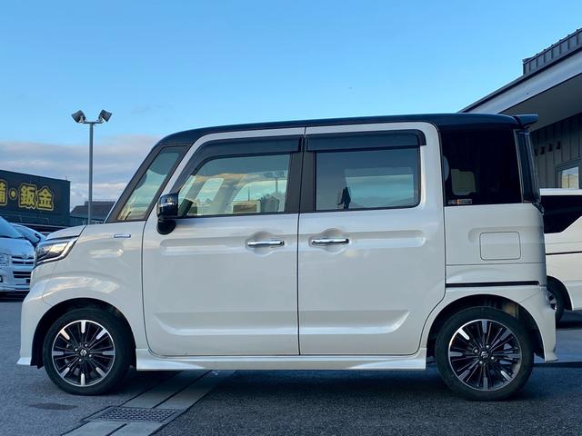 スペーシアカスタム ハイブリッドＸＳターボ　ストラーダメモリーナビ　フルセグ地デジＴＶ　ブルートゥース　全方位モニター　エマージェンシーブレーキ　レーダークルーズコントロール　運転席シートヒーター　パドルシフト　両側パワースライド（12枚目）