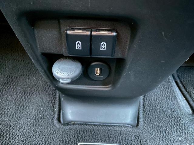 スペーシアカスタム ハイブリッドＸＳターボ　ストラーダメモリーナビ　フルセグ地デジＴＶ　ブルートゥース　全方位モニター　エマージェンシーブレーキ　レーダークルーズコントロール　運転席シートヒーター　パドルシフト　両側パワースライド（24枚目）