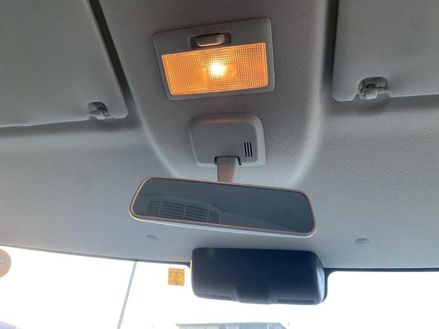 スペーシアカスタム ハイブリッドＸＳターボ　ストラーダメモリーナビ　フルセグ地デジＴＶ　ブルートゥース　全方位モニター　エマージェンシーブレーキ　レーダークルーズコントロール　運転席シートヒーター　パドルシフト　両側パワースライド（30枚目）