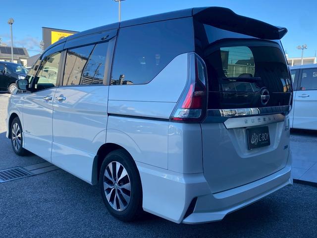 セレナ ハイウェイスター　Ｖセレクション　純正９インチＳＤナビ　フルセグ地デジＴＶ　ブルートゥース　純正フリップダウンモニター　ビルトインＥＴＣ　バックカメラ　両側パワースライドドア　アイドリングストップ　エマージェンシーブレーキ　ＴＶキット（11枚目）