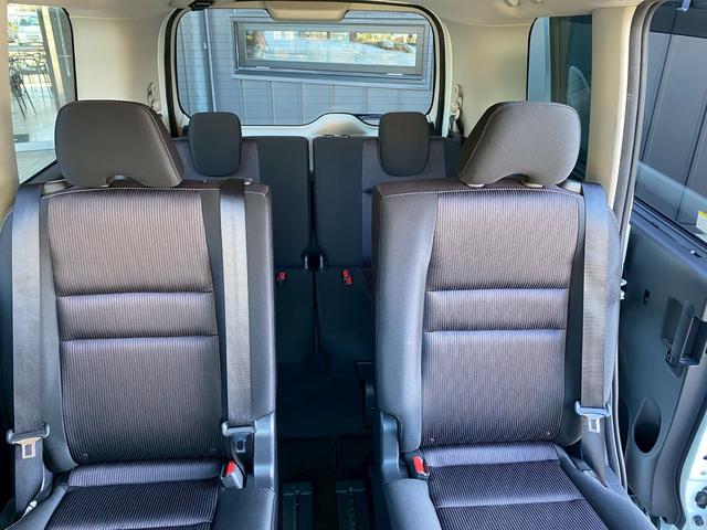 セレナ ハイウェイスター　Ｖセレクション　純正９インチＳＤナビ　フルセグ地デジＴＶ　ブルートゥース　純正フリップダウンモニター　ビルトインＥＴＣ　バックカメラ　両側パワースライドドア　アイドリングストップ　エマージェンシーブレーキ　ＴＶキット（49枚目）