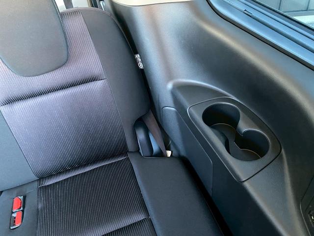 セレナ ハイウェイスター　Ｖセレクション　純正９インチＳＤナビ　フルセグ地デジＴＶ　ブルートゥース　純正フリップダウンモニター　ビルトインＥＴＣ　バックカメラ　両側パワースライドドア　アイドリングストップ　エマージェンシーブレーキ　ＴＶキット（53枚目）